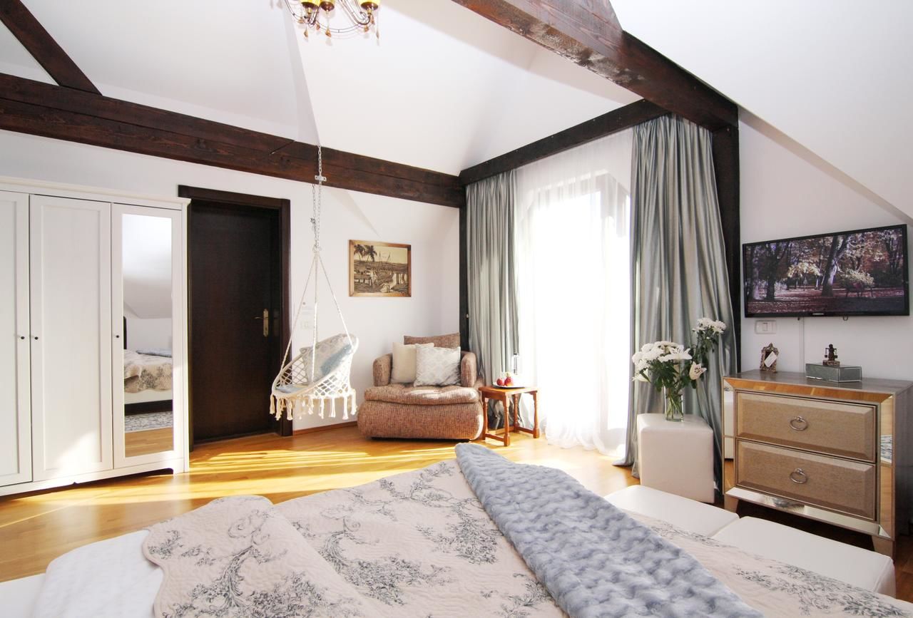 Гостевой дом BelleSeat Boutique Sinaia Синая